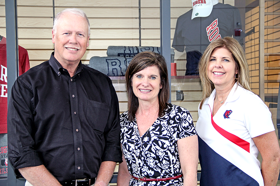 Brent Taylor, Janees Taylor, and Sherry Alexander