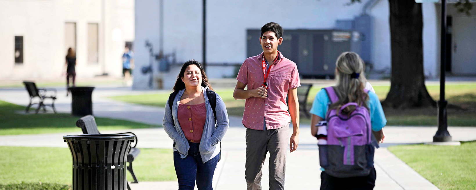 Students walking across campus between classes.