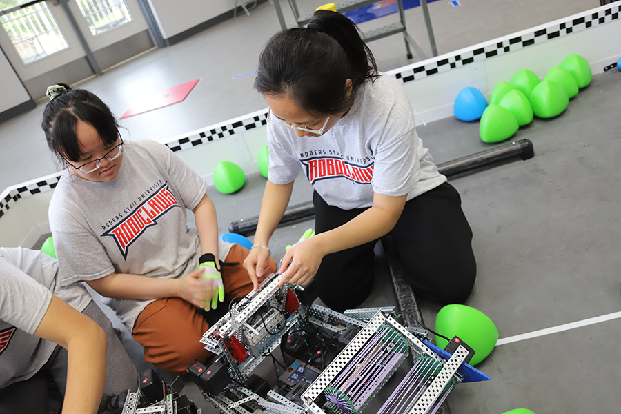 Students building robots.